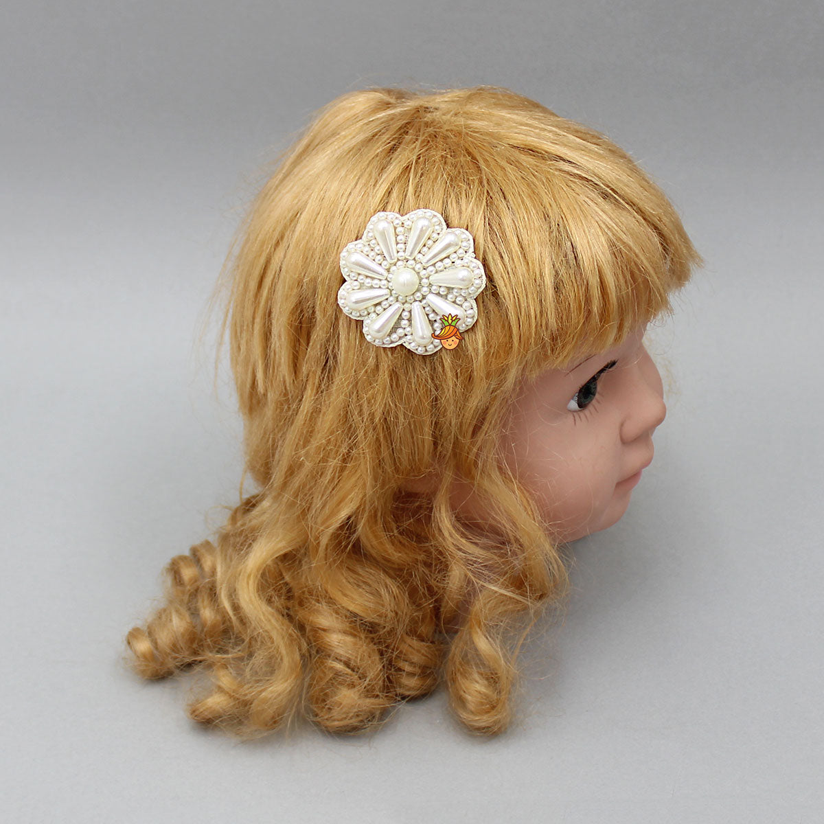 Elegant Off White Floral Hair Clip