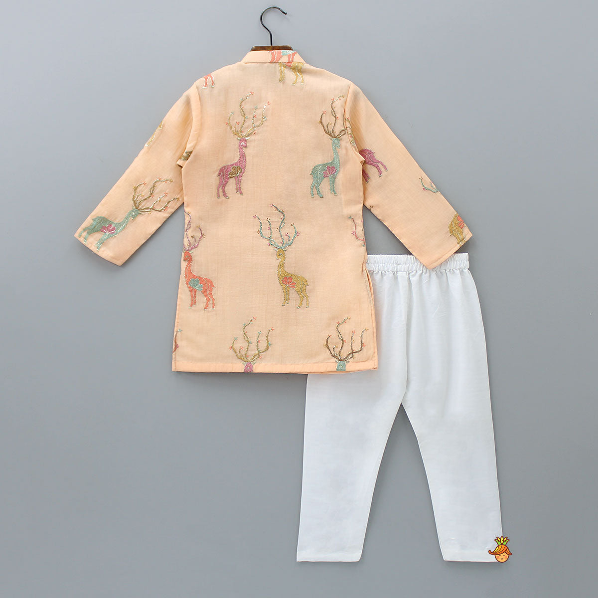 Pre Order: Patch Pocket Detail Embroidered Peach Kurta And Off White Pyjama