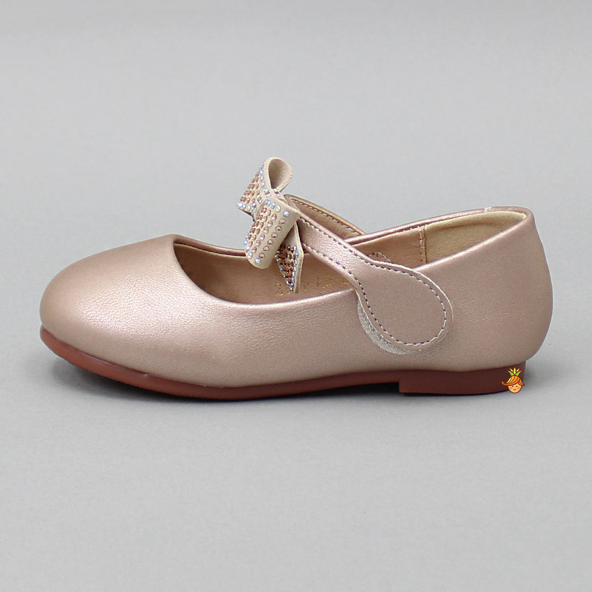 Tiny Bow Adorned Beige Shoes