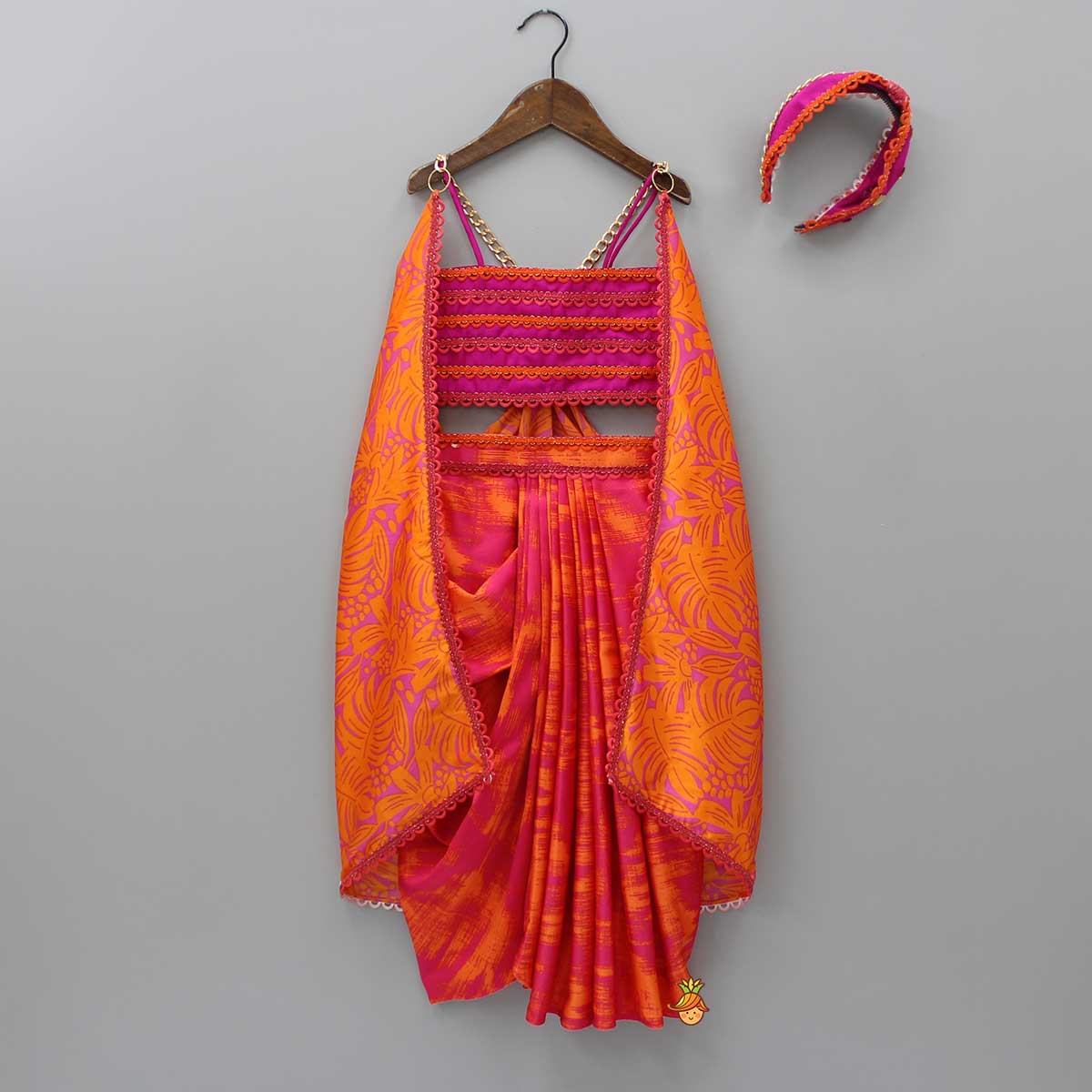 Dual-Colour Top And Stylish Dhoti Skirt With Matching Cape And Hairband