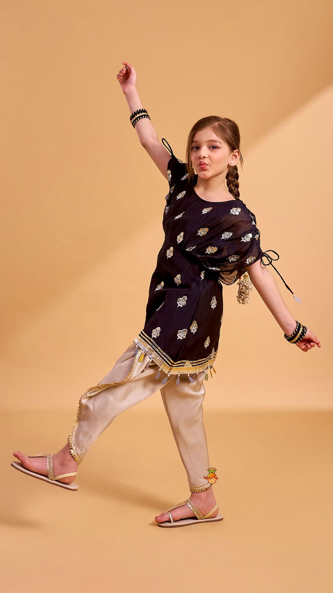 Kaftan Style Embroidered Kurti And Dhoti