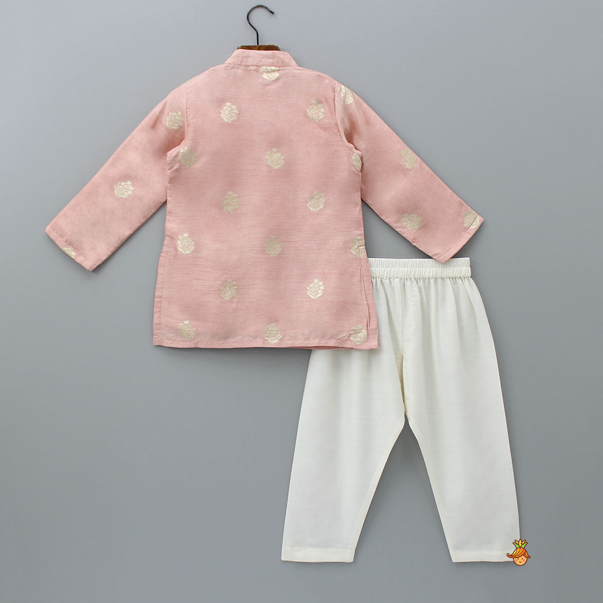 Peach Loop Buttons Detailed Kurta With Pyjama