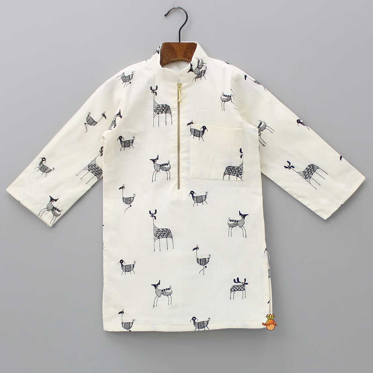 Animal Embroidered Kurta With Pyjama