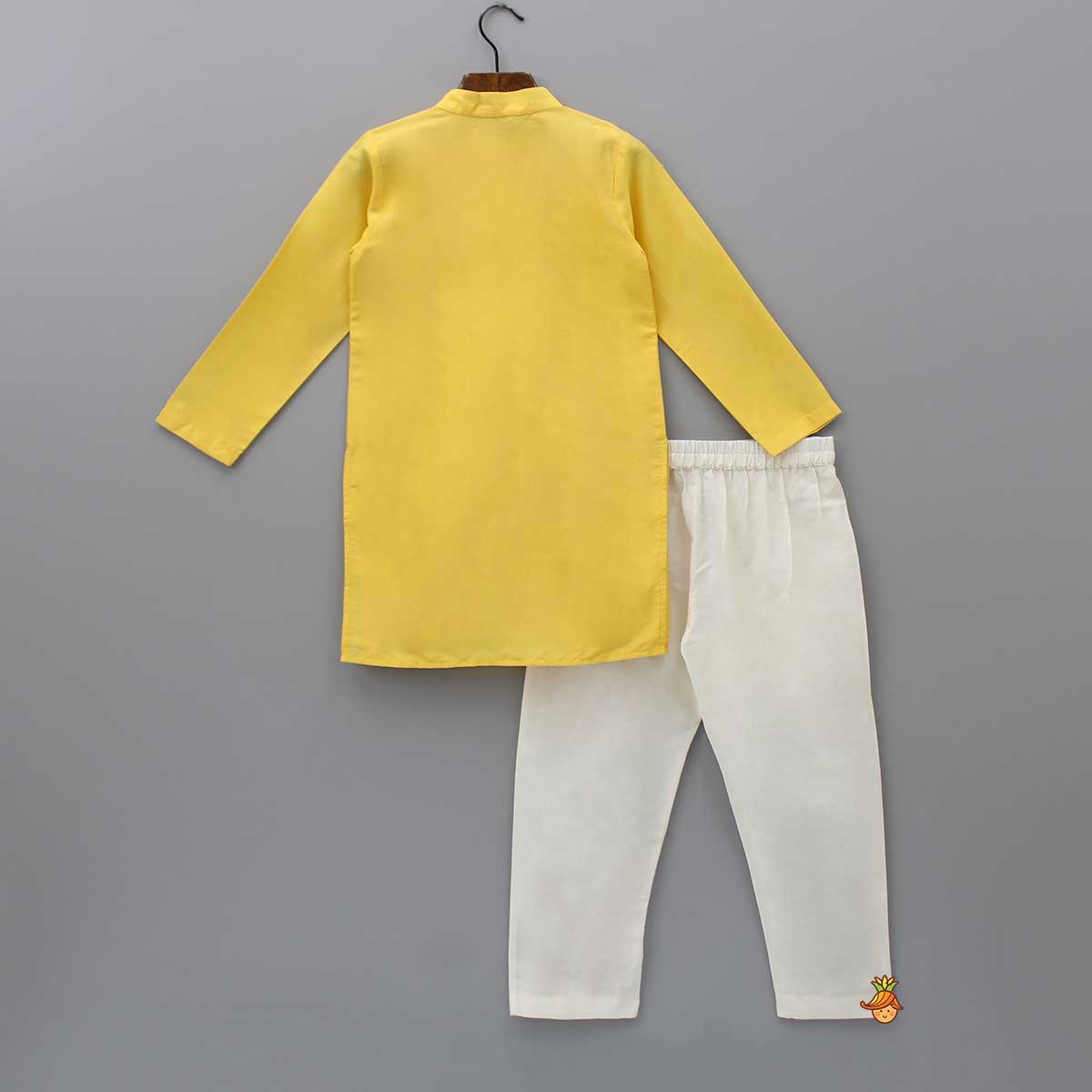 Ethnic Yellow Kurta And Off-White Pyjama
