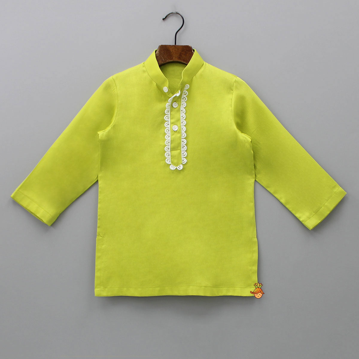 Green Kurta With Printed Front Open Jacket And Pyjama