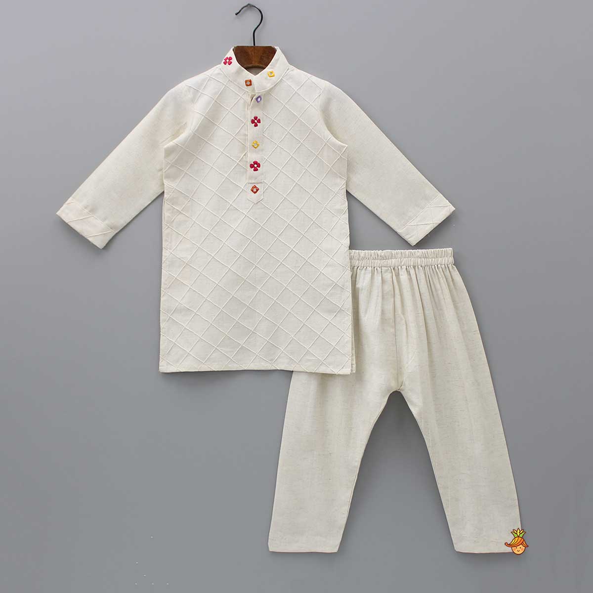 Off White Pintuck Embroidered Kurta With Pyjama
