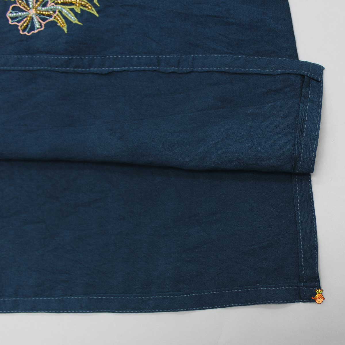 Blue Kurta With Animal Embroidery And Pyjama