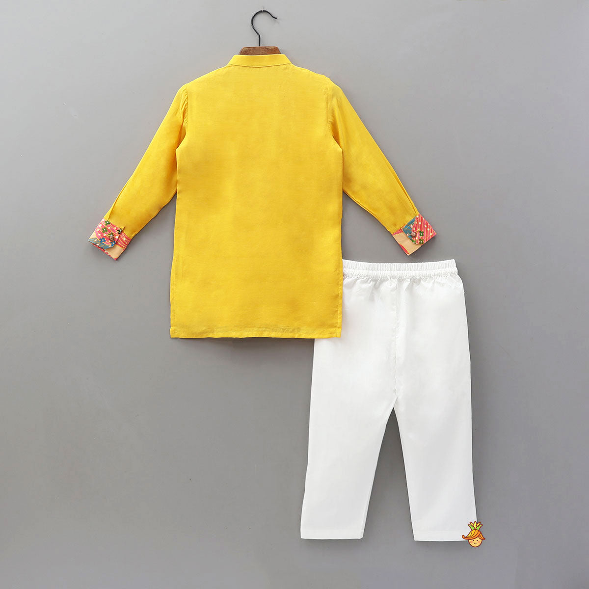 Sequined Floral Printed Kurta With Pyjama.