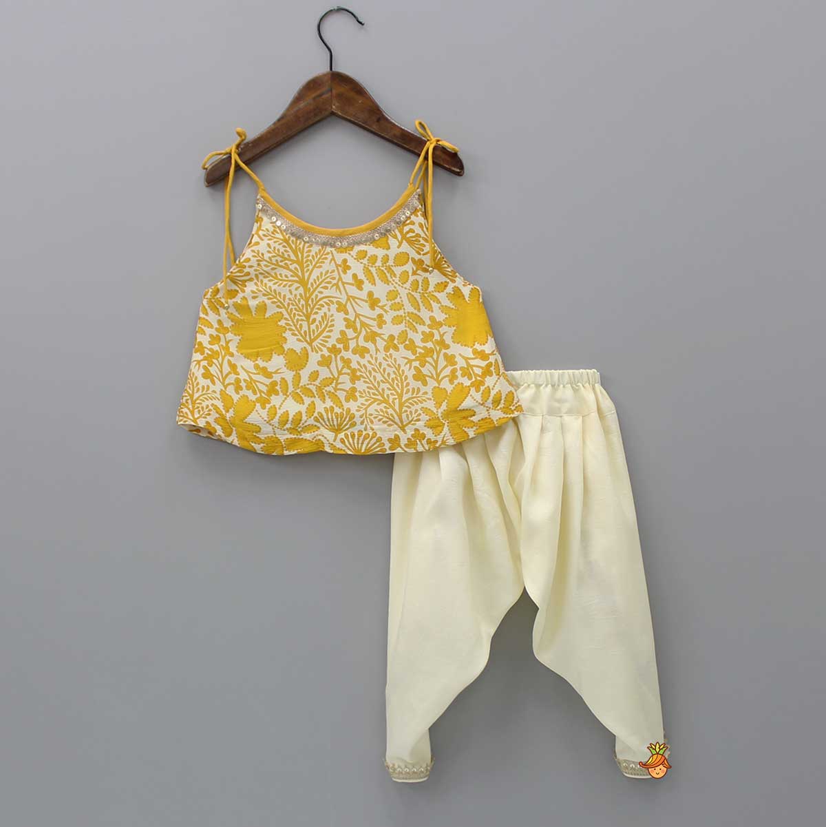Tie Up Straps Floral Printed Top And Tulip Dhoti