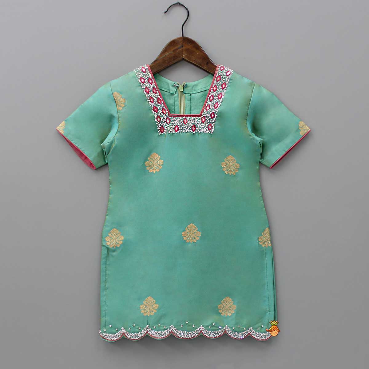 Green Brocade Embroidered Kurti With Scalloped Hem Pant