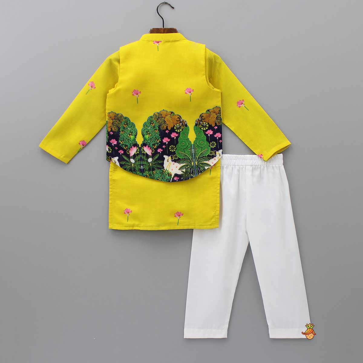 Yellow Printed Kurta With Open Jacket And Pyjama