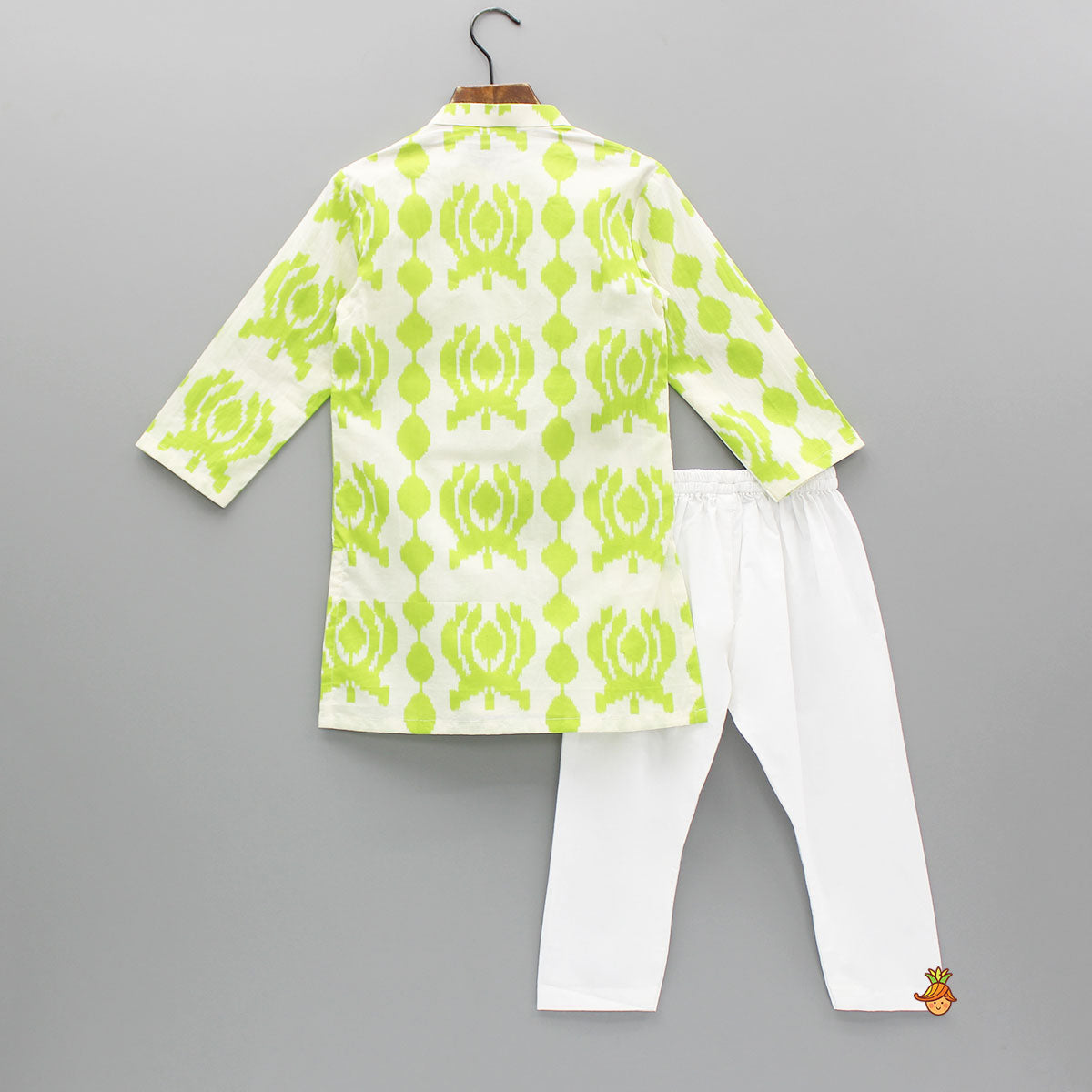 Dual Tone Printed Kurta And White Pyjama