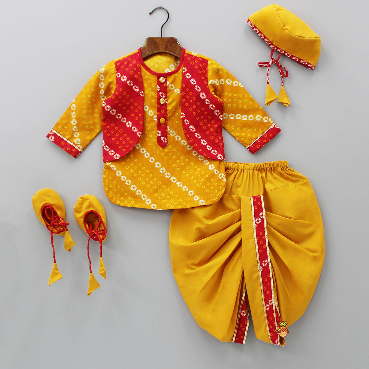 Bandhani Printed Kurta With Attached Jacket And Dhoti With Cap And Booties