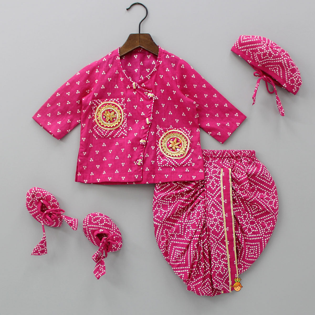 Pink Bandhani Printed Kurta And Dhoti With Cap And Booties