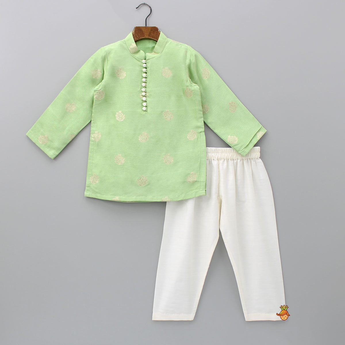 Brocade Green Kurta And Pyjama