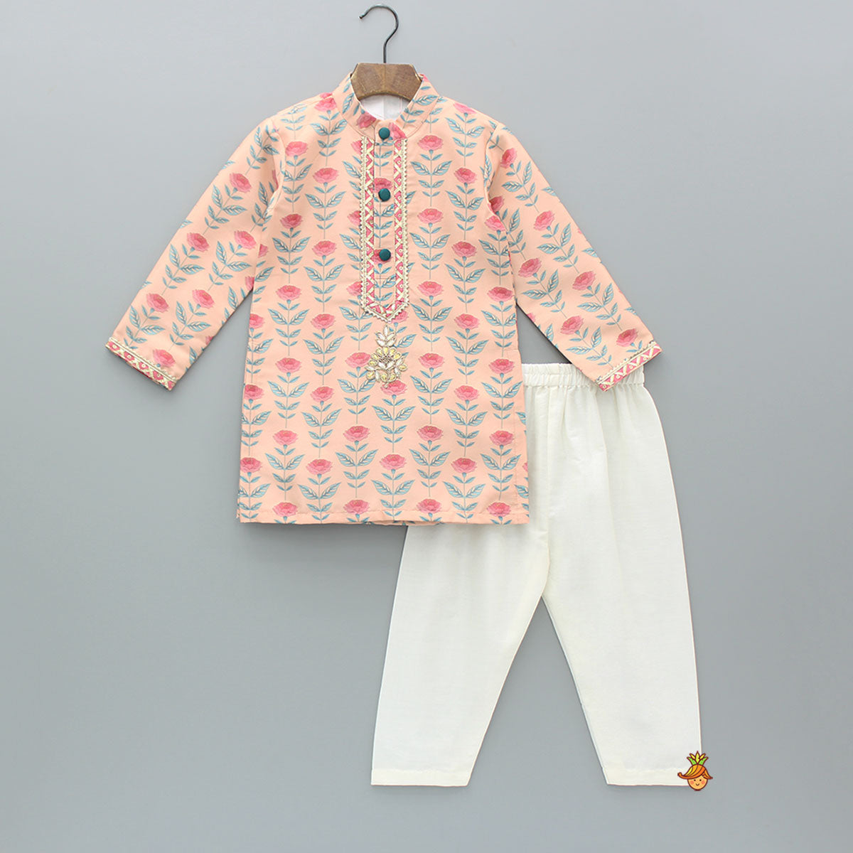 Peach Floral Printed Kurta With Pyjama