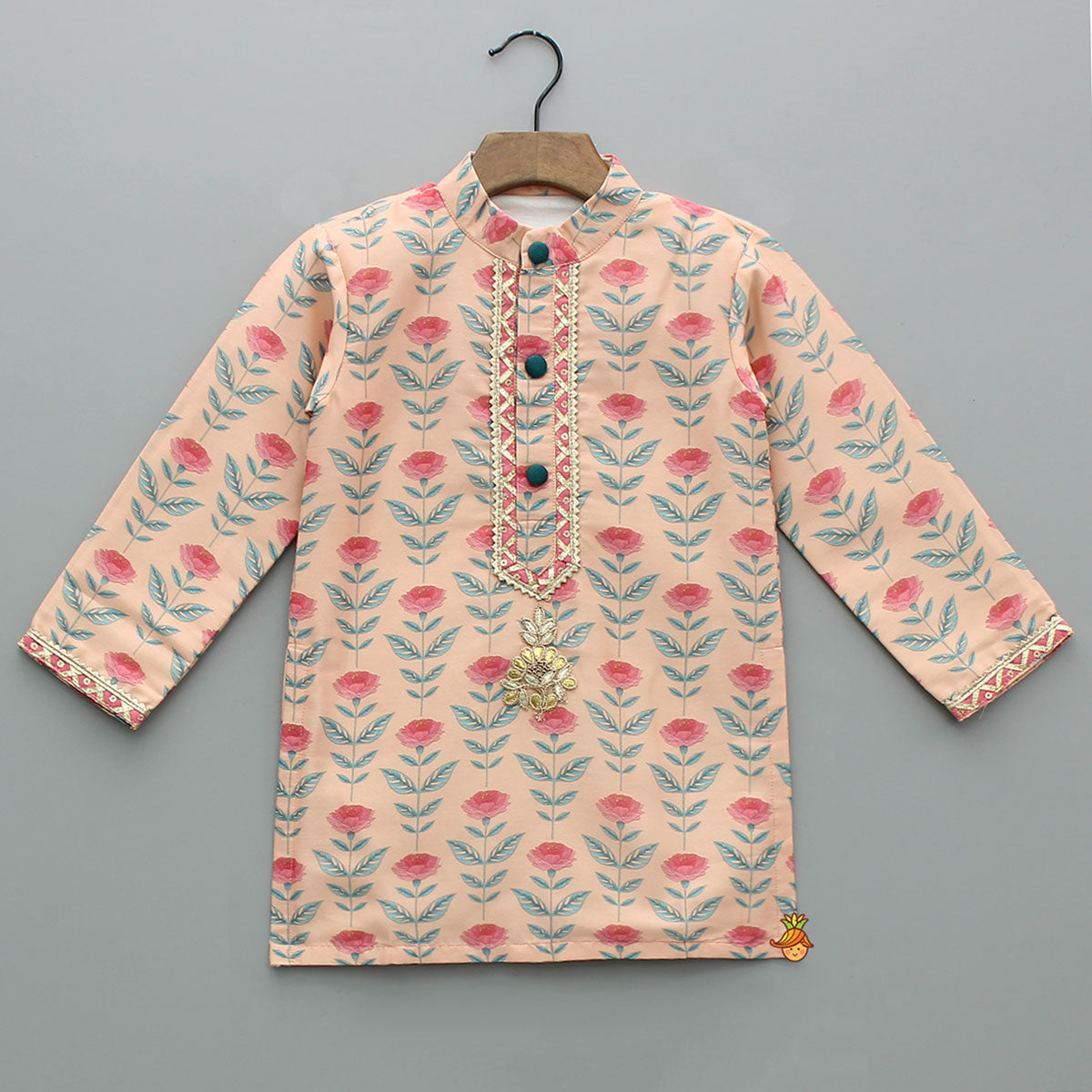 Peach Floral Printed Kurta With Pyjama