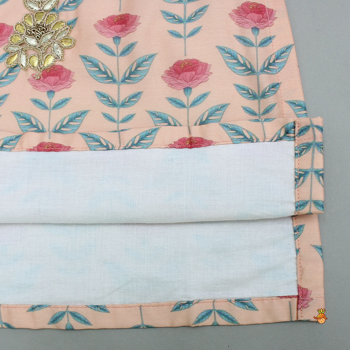 Peach Floral Printed Kurta With Pyjama