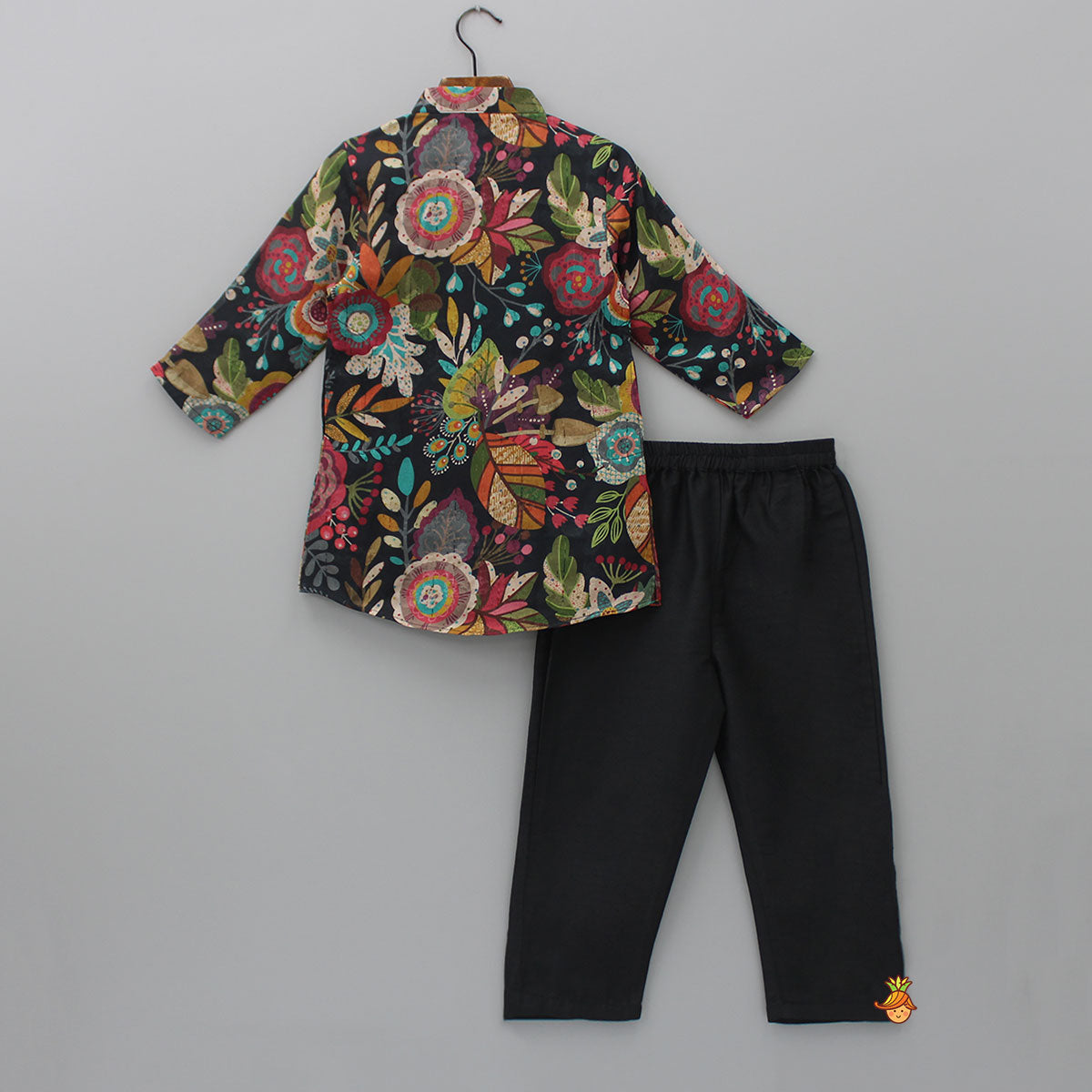 Multicolour Floral Printed Kurta And Black Pyjama