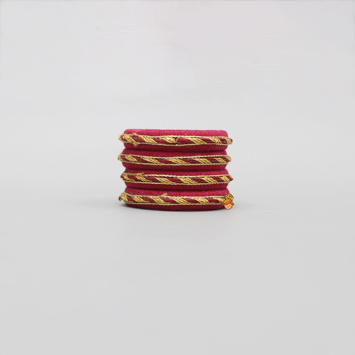 Thread And Lace Detailed Maroon Bangles Set