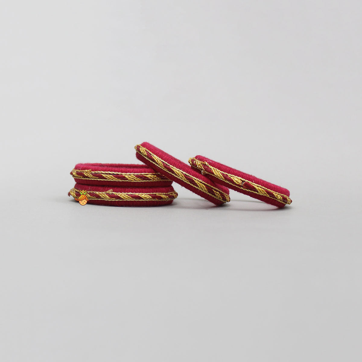 Thread And Lace Detailed Maroon Bangles Set