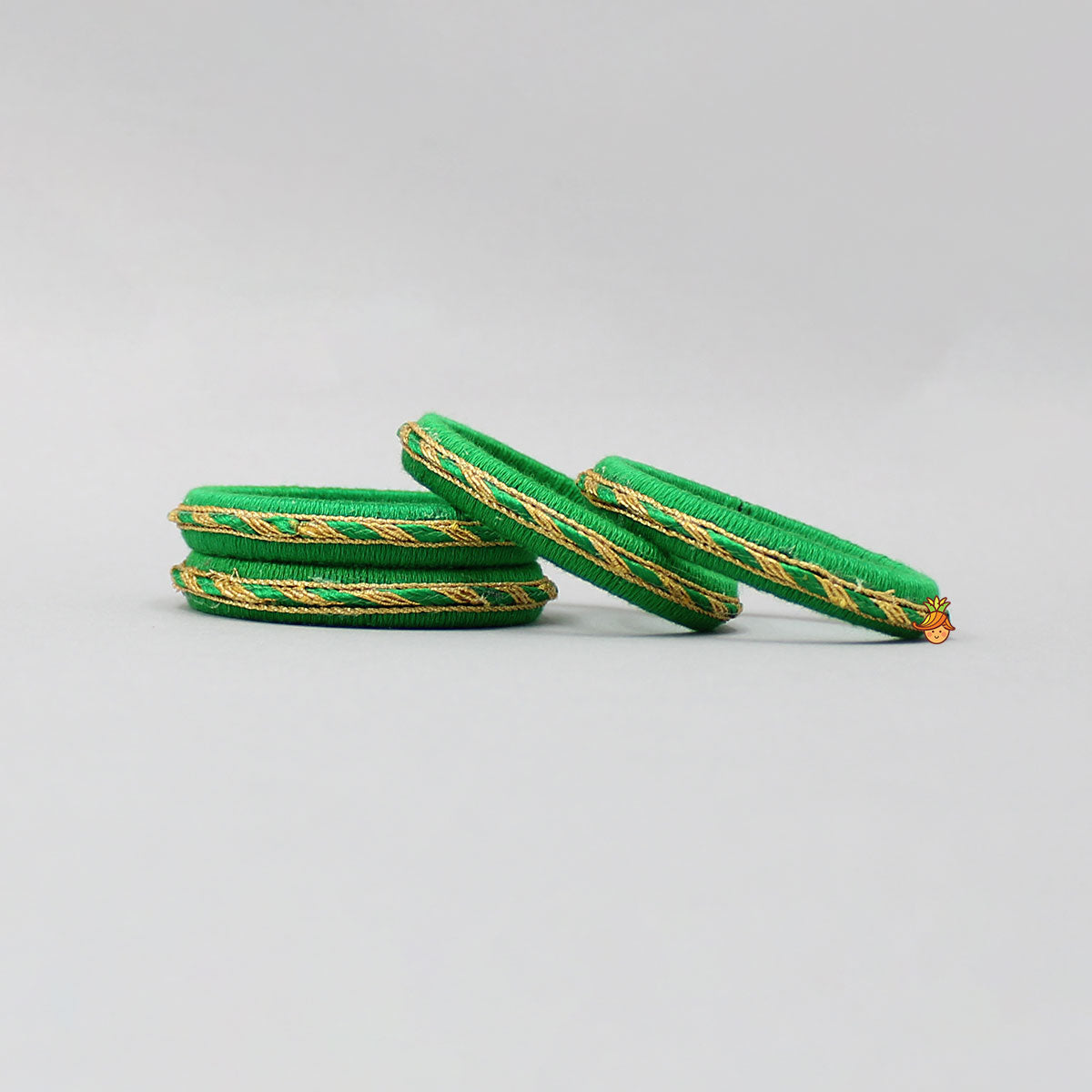 Green Thread And Lace Detailed Bangles Set