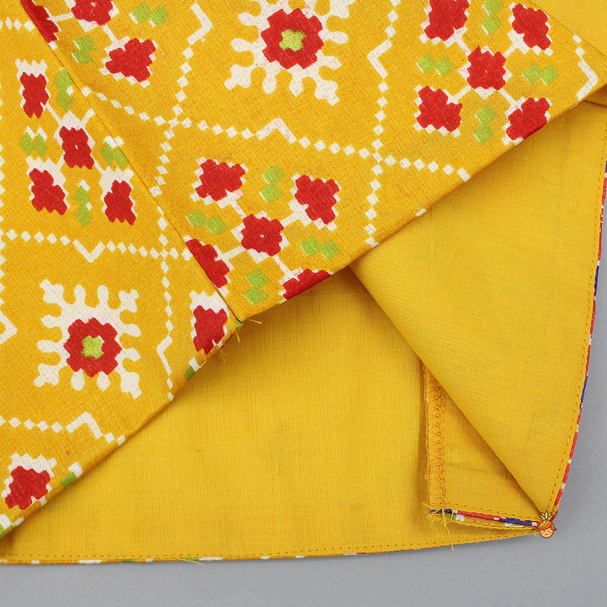 Kurta And Multicolour Patola Printed Jacket With Pyjama