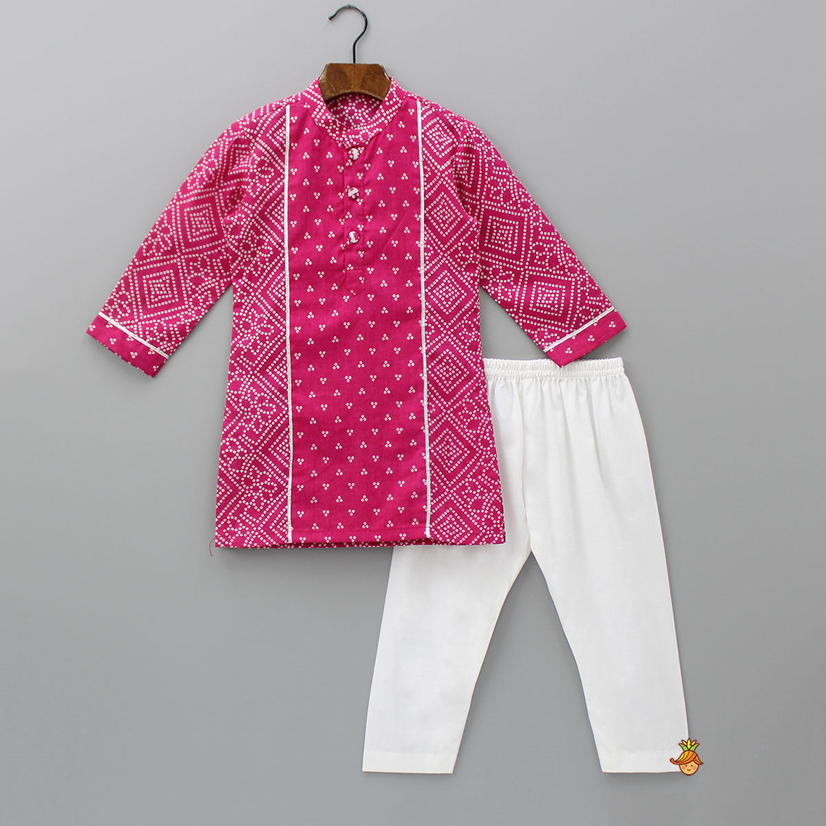 Pink Bandhani Printed Kurta And Pyjama