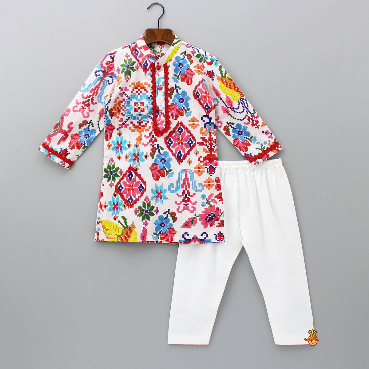 Printed Multicolour Kurta And Pyjama