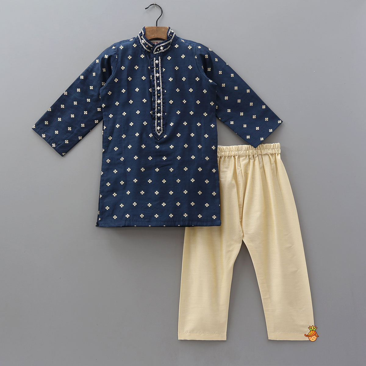Chanderi Embroidered Blue Kurta And Pyjama