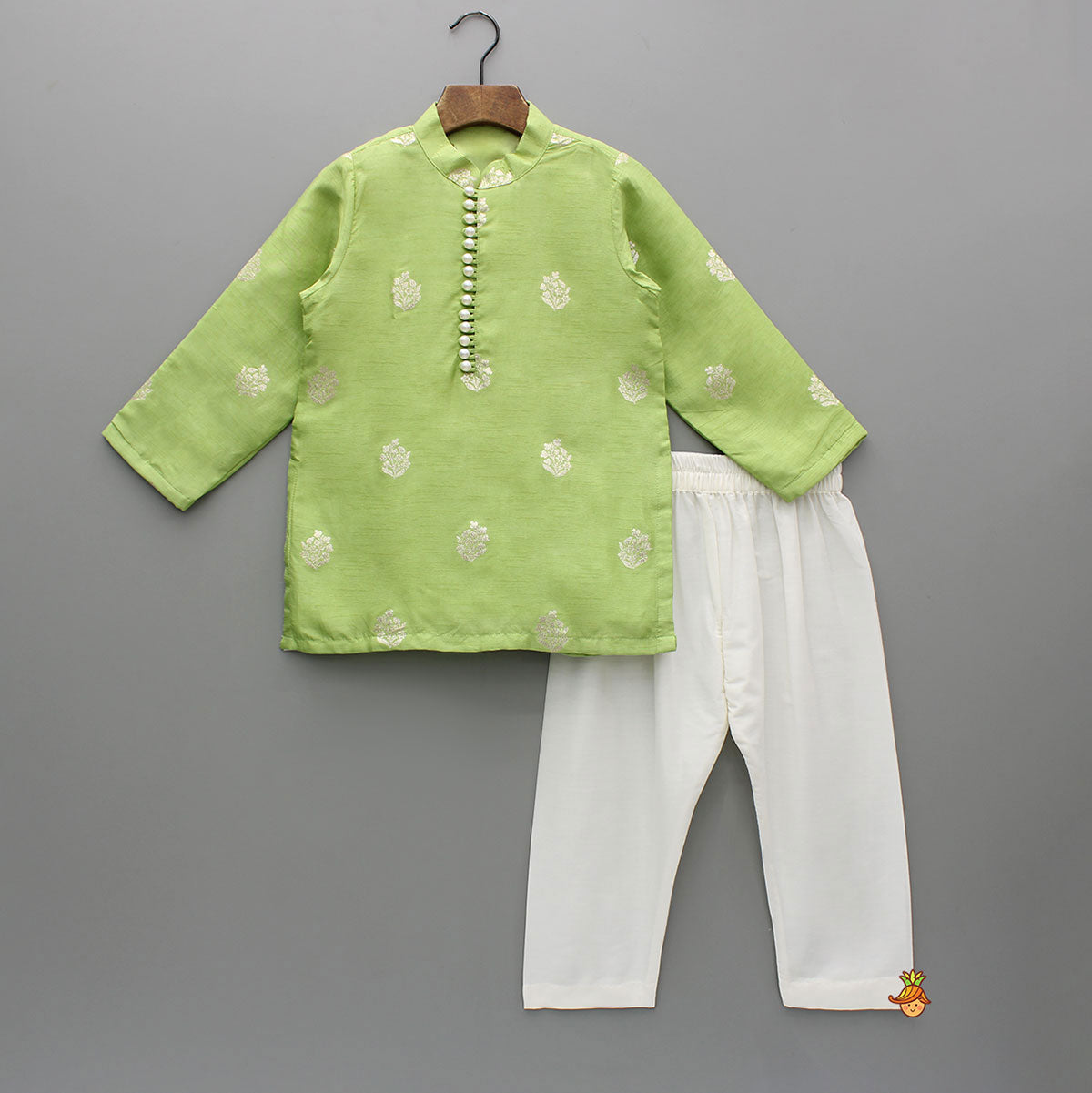 Brocade Green Kurta And Pyjama