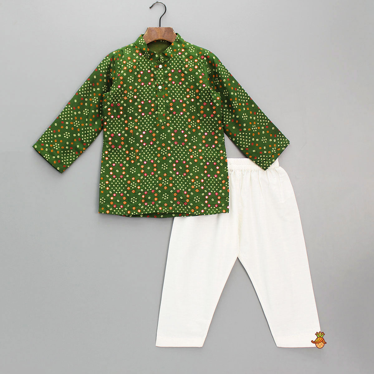 Bandhani Printed Green Kurta And Pyjama