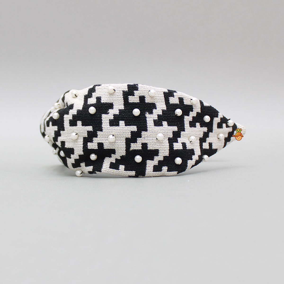 White And Black Printed Hairband