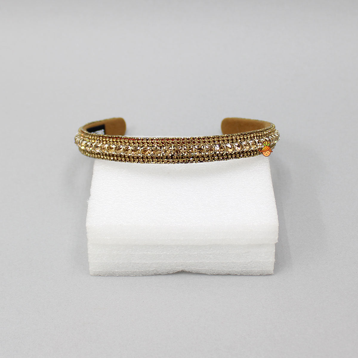 Elegant Artificial Stone Embroidered Hairband