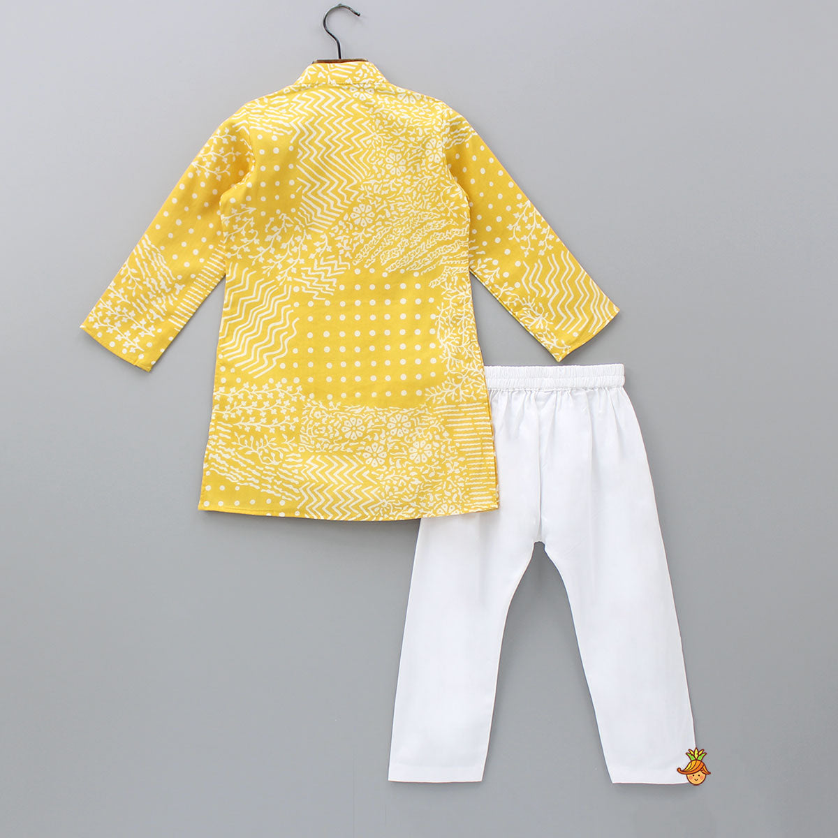 Yellow Printed Kurta And Pyjama