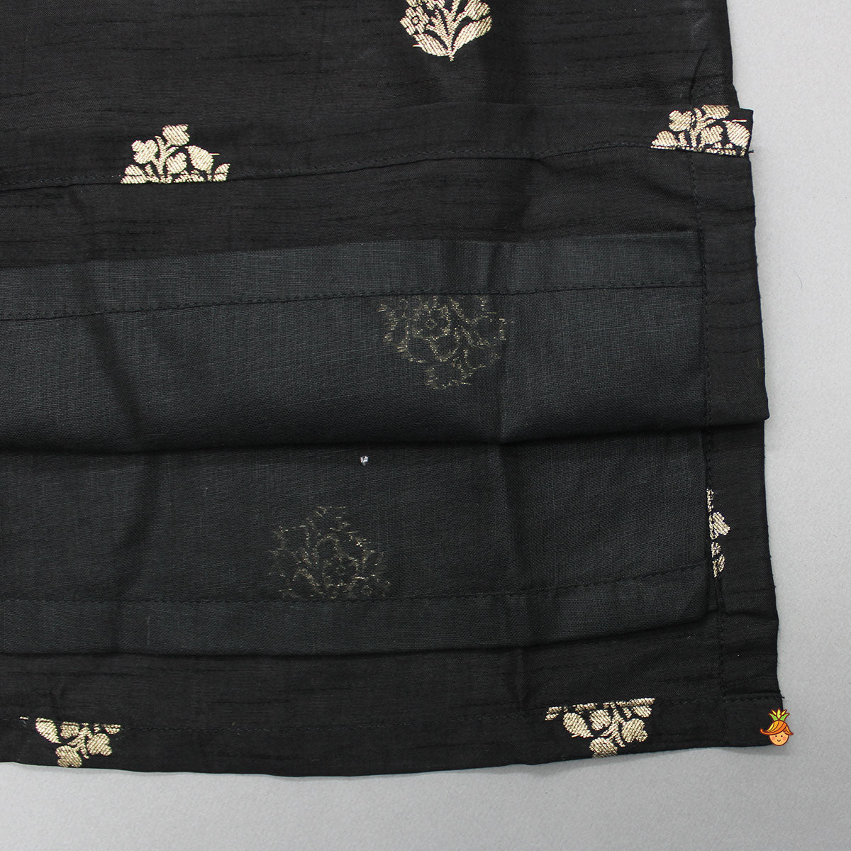 Black Embroidered Kurta With Pyjama