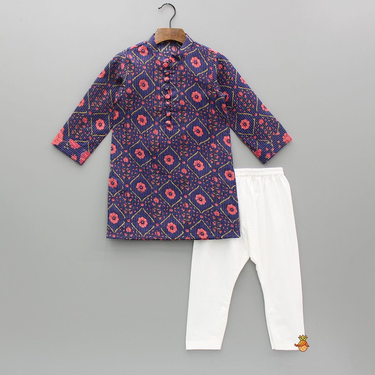 Floral Printed Kurta And Front Open Jacket With Pyjama