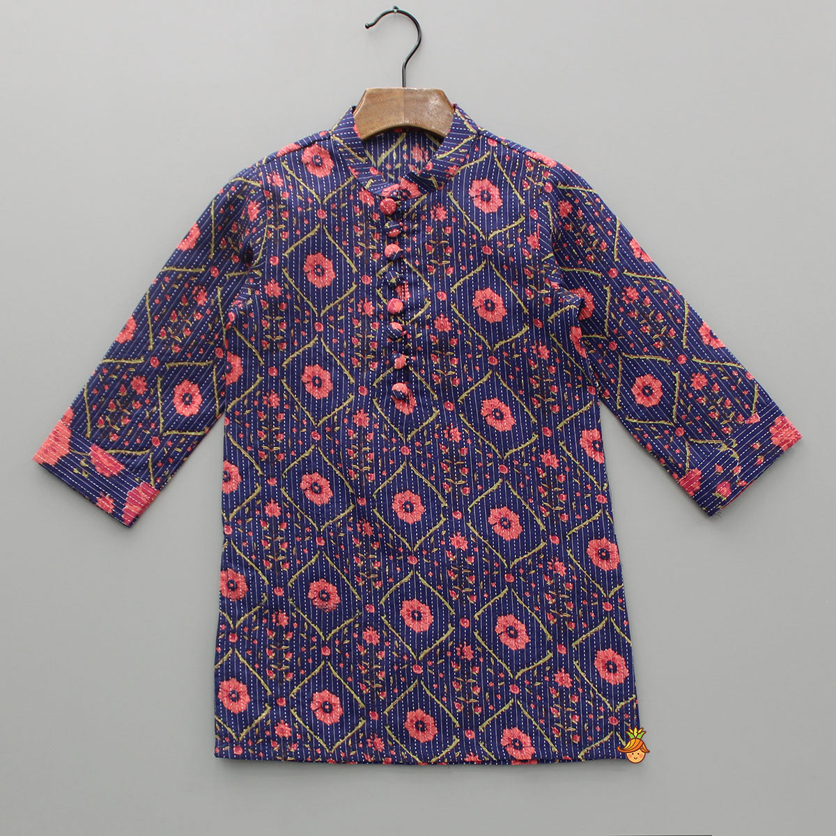 Floral Printed Kurta And Front Open Jacket With Pyjama