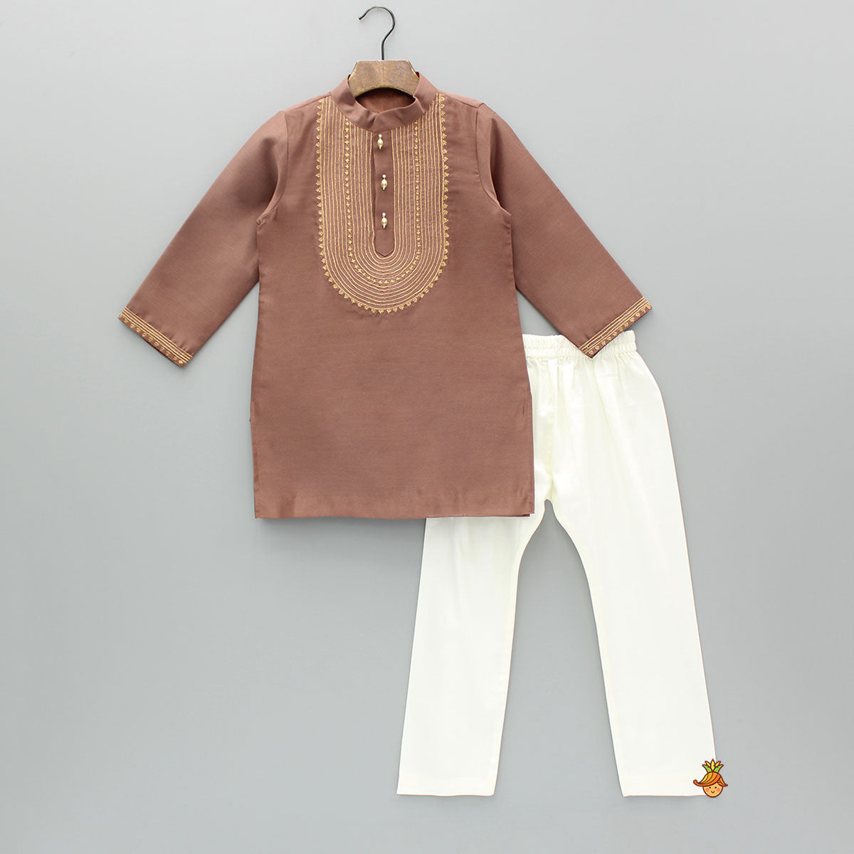 Embroidered Brown Kurta And Pyjama