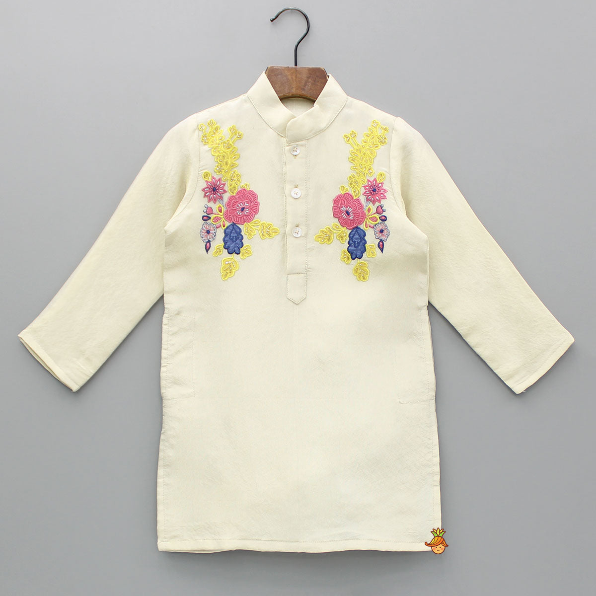 Floral Embroidered Kurta With Pyjama