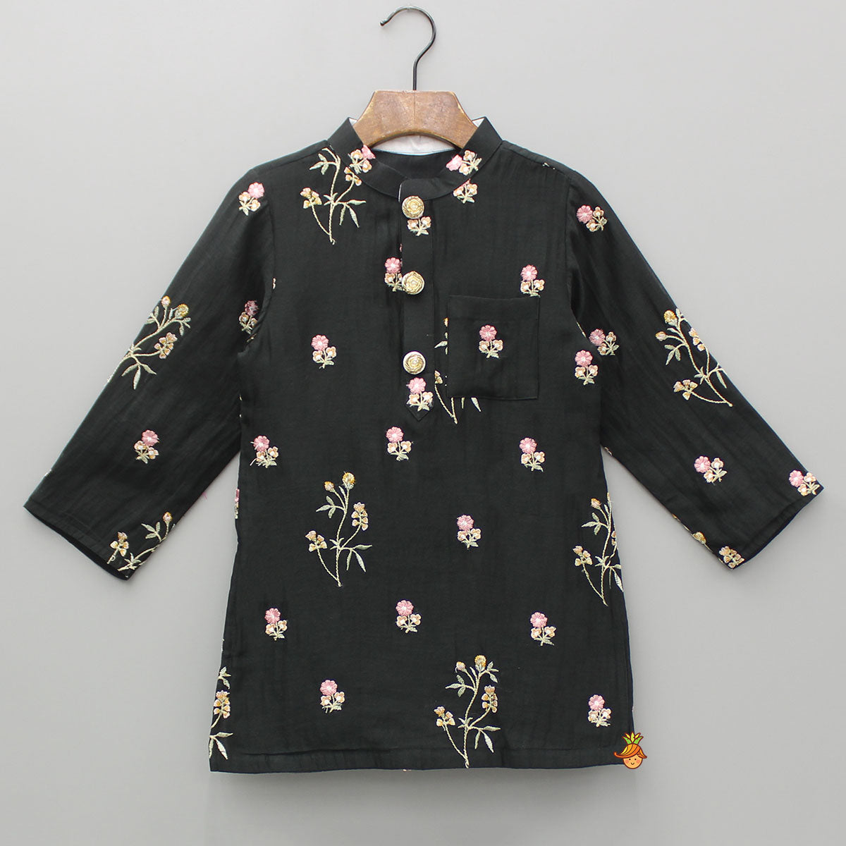 Floral Embroidered Black Kurta And Pyjama