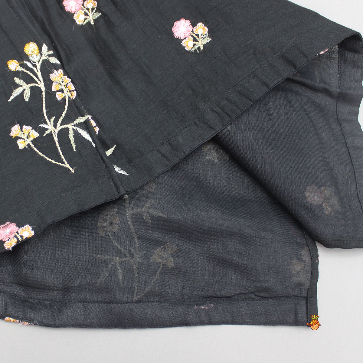 Floral Embroidered Black Kurta And Pyjama