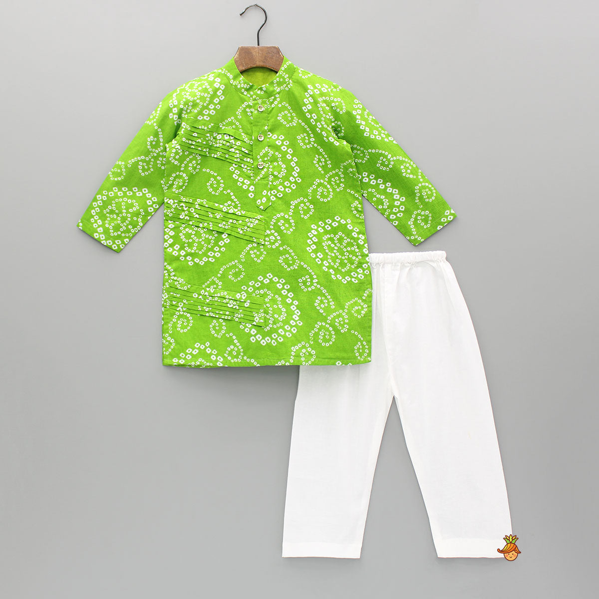 Bandhani Printed Green Kurta With Pyjama