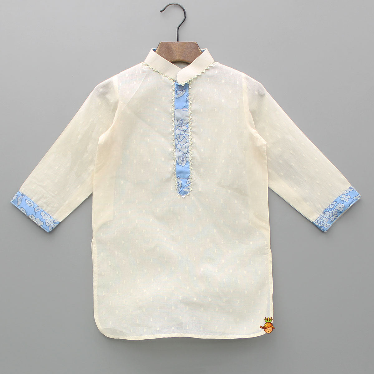 Off White Kurta With Embroidered Stylish Jacket And Pyjama