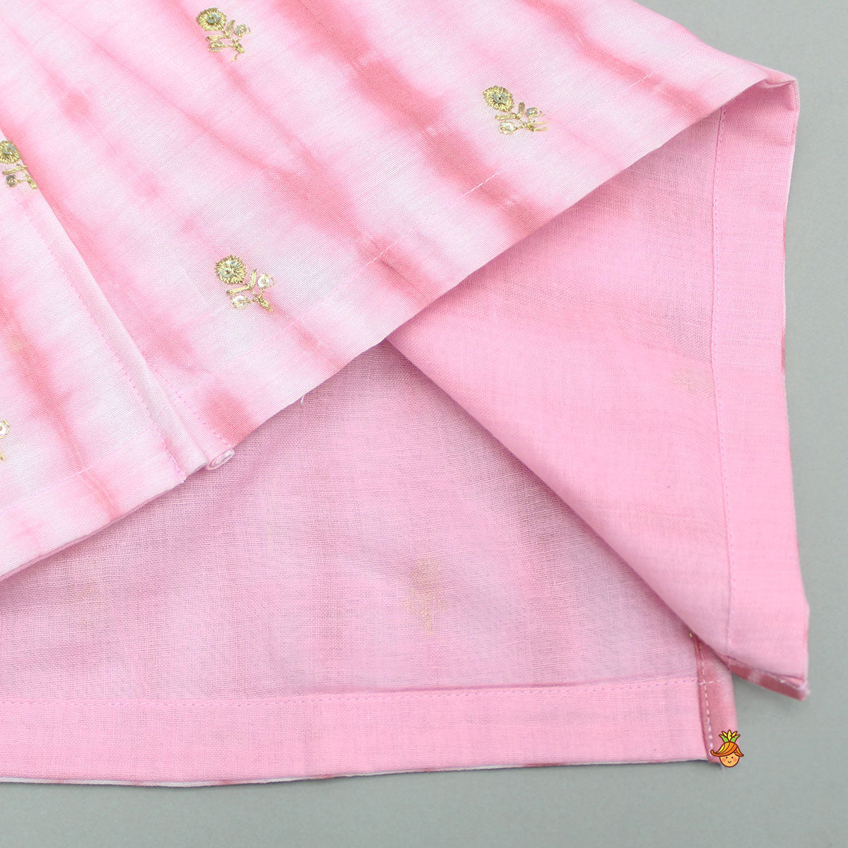 Pink Printed Embroidered Kurta With Pyjama