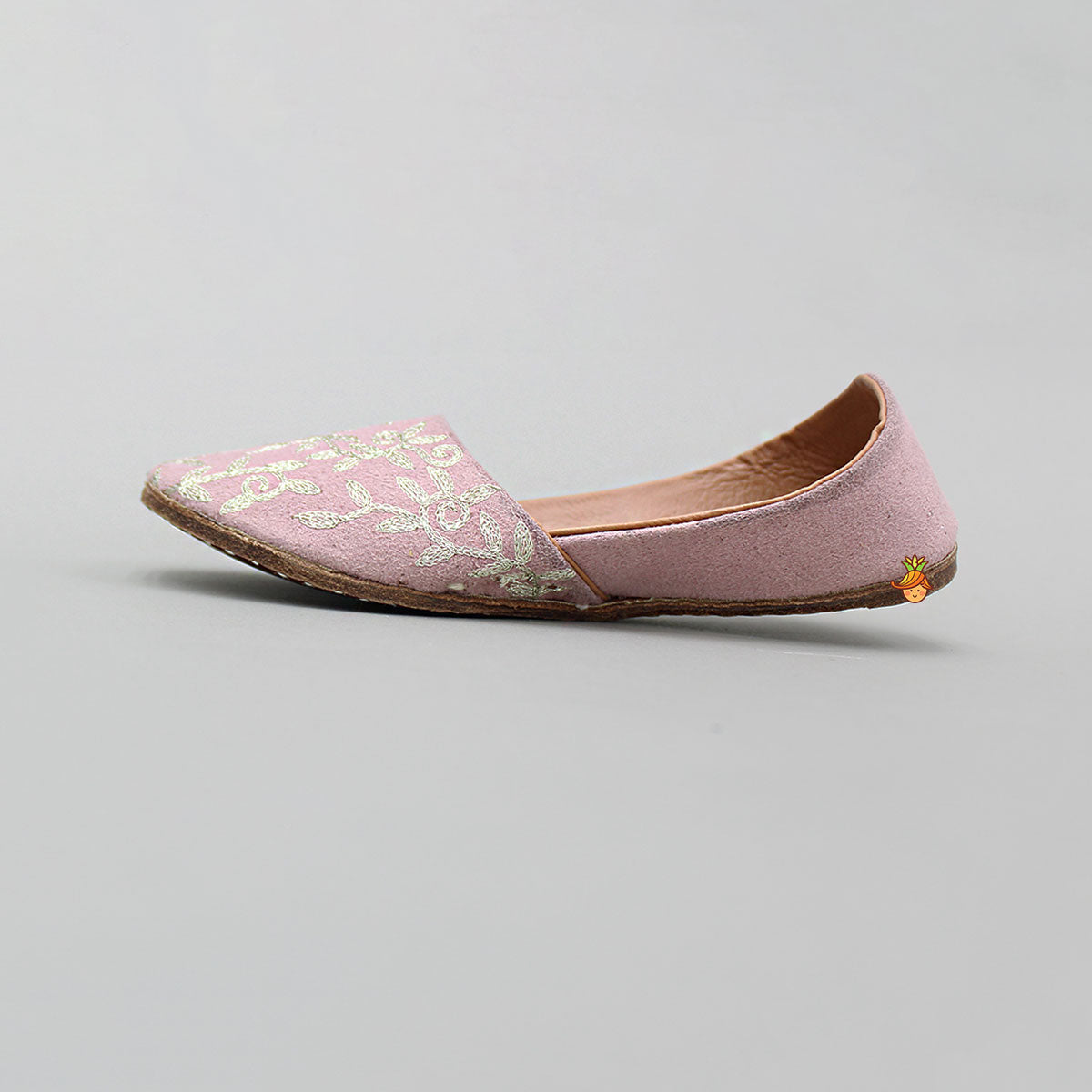 Pink Embroidered Jutti