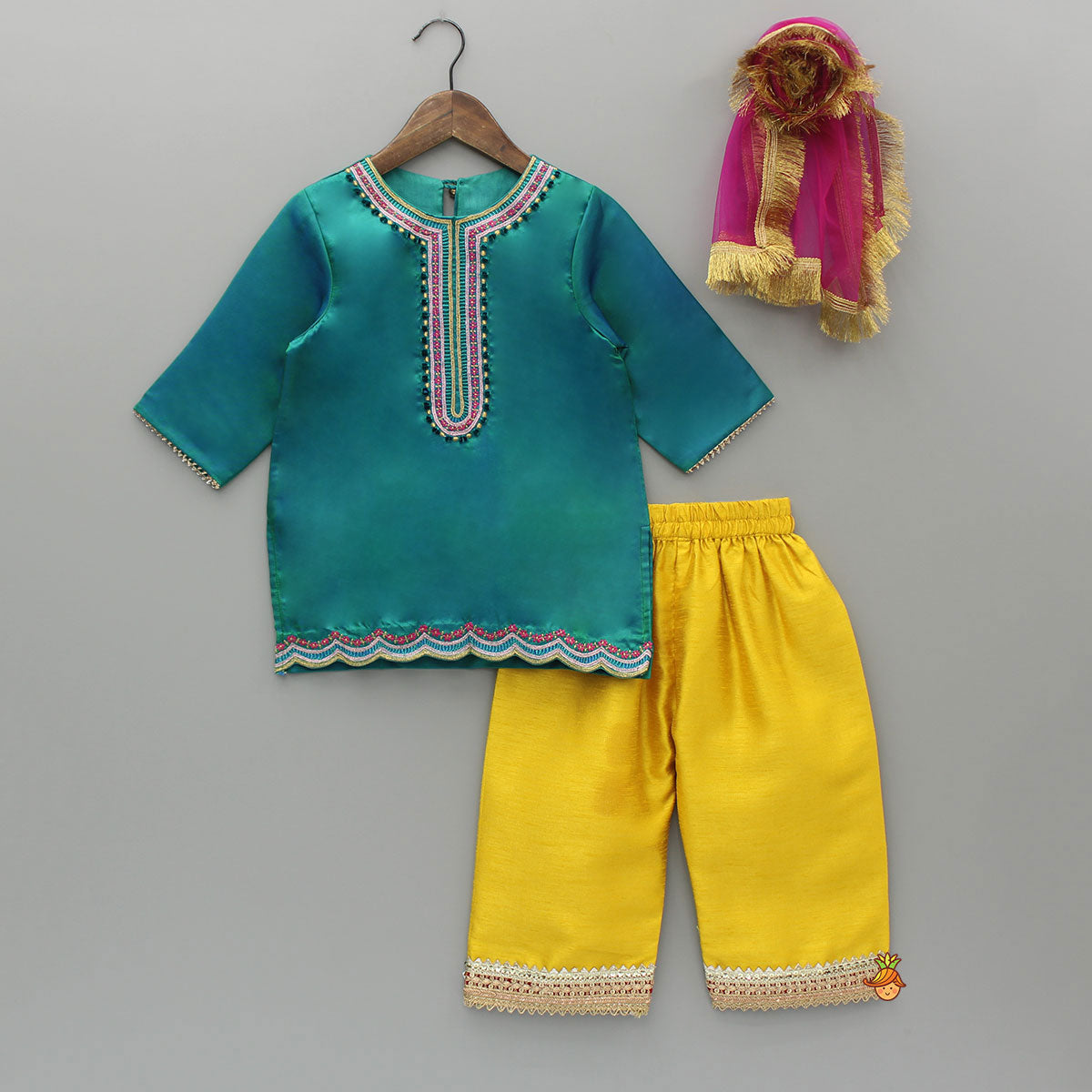 Green Embroidered Kurti And Pant With Dupatta