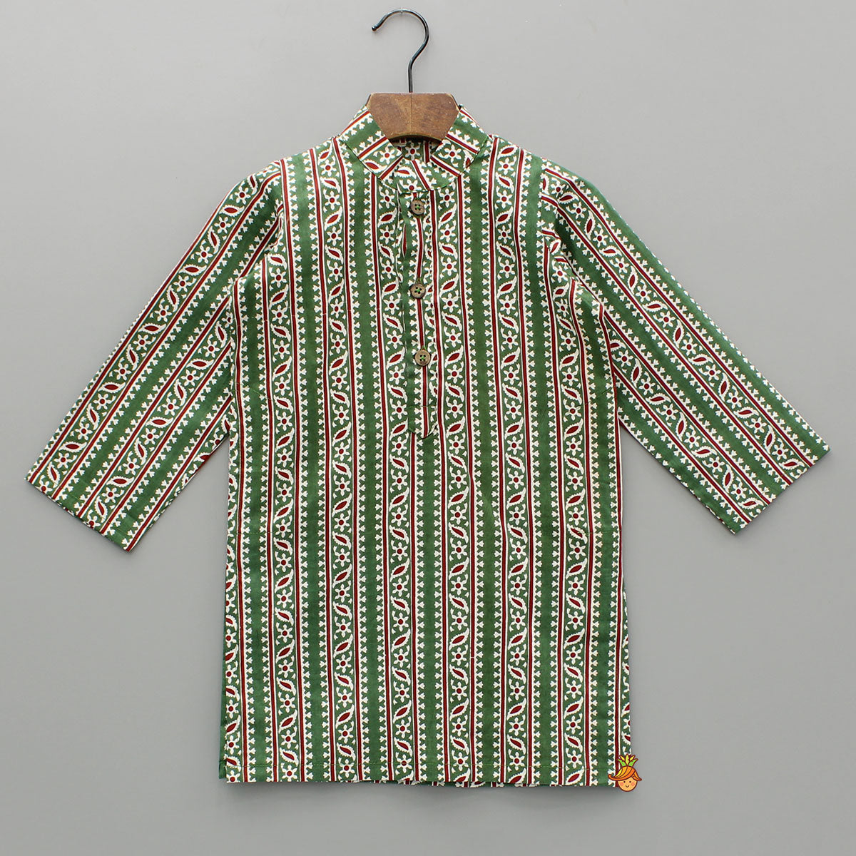 Printed Green Kurta And Jacket With Pyjama