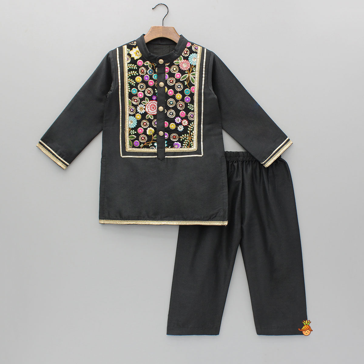 Black Multicolour Embroidered Kurta And Pyjama