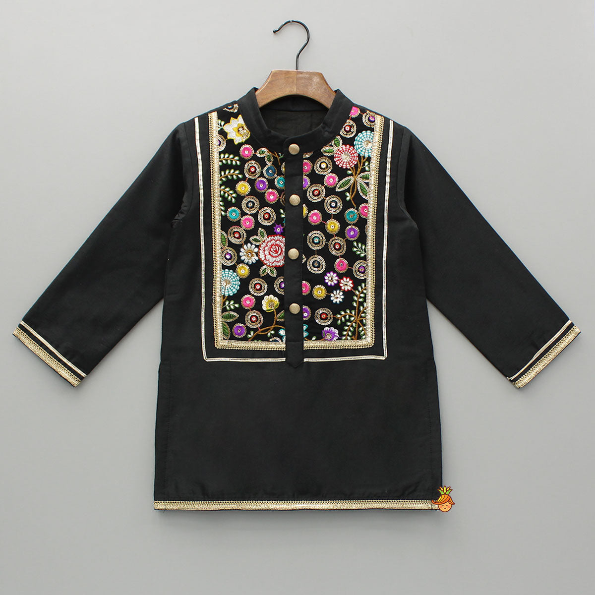 Black Multicolour Embroidered Kurta And Pyjama